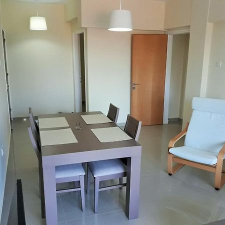 דירות לרנקה 32 Hill Court מראה חיצוני תמונה