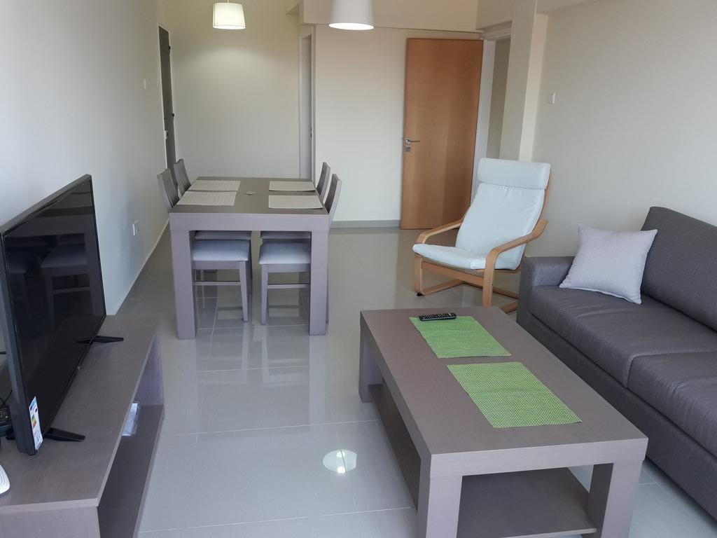 דירות לרנקה 32 Hill Court מראה חיצוני תמונה