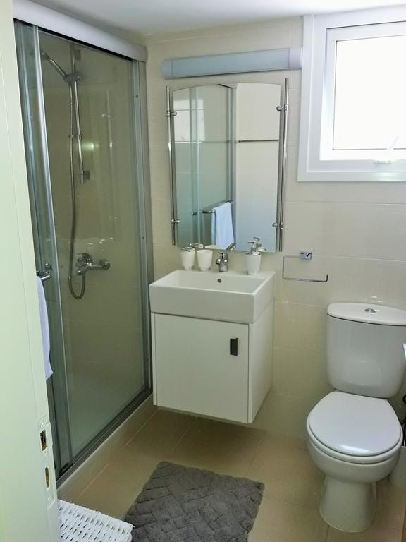 דירות לרנקה 32 Hill Court מראה חיצוני תמונה