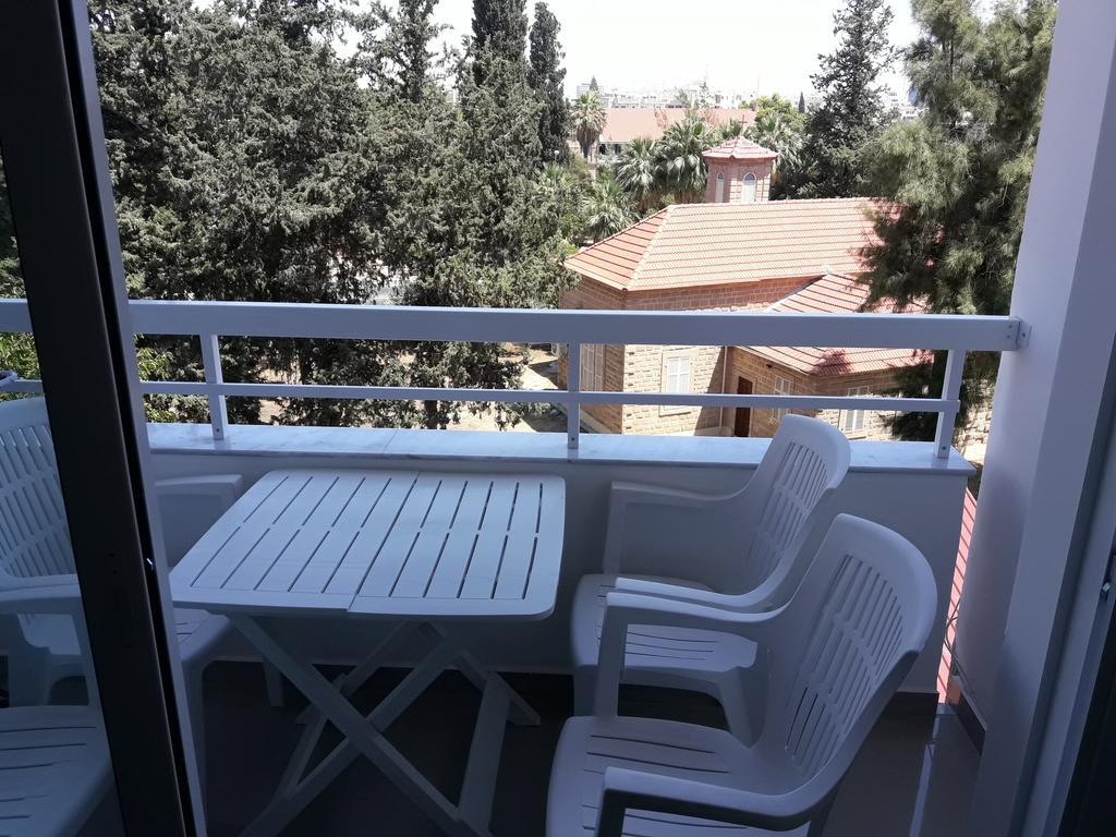 דירות לרנקה 32 Hill Court מראה חיצוני תמונה